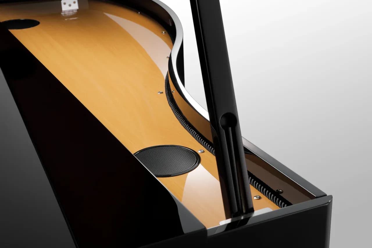 Kawai DG30 Digital Grand Piano